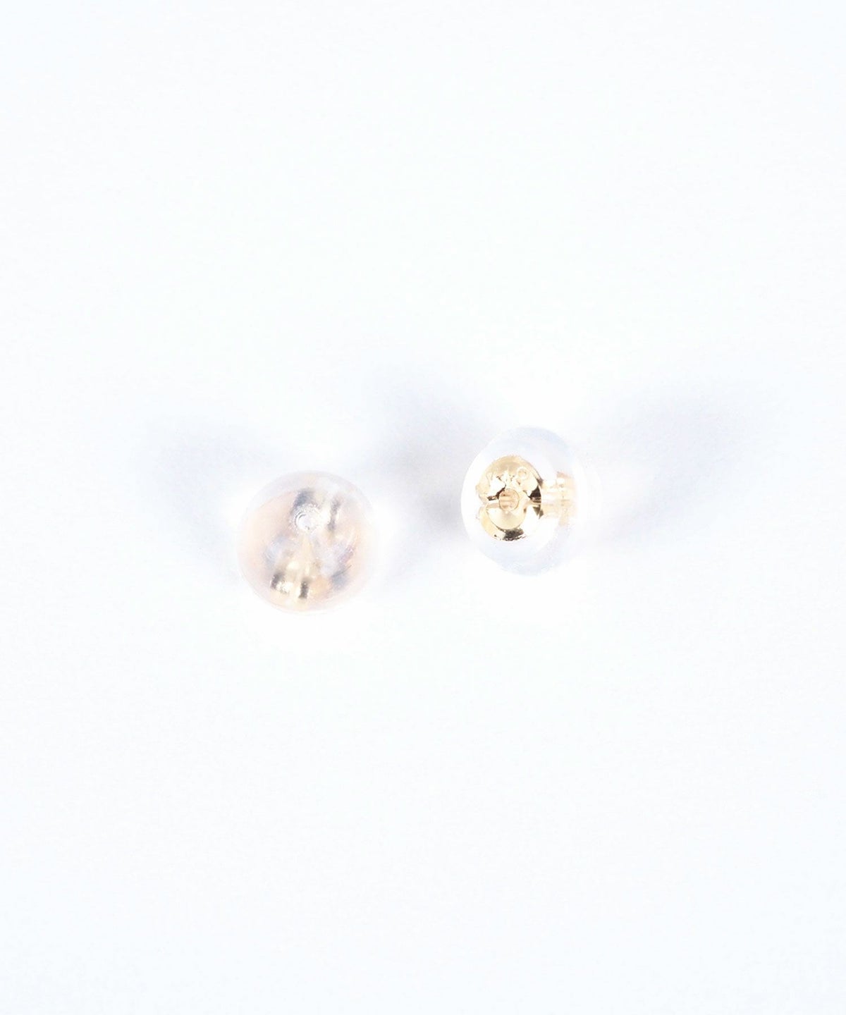 【web限定】[K18]ソリティアダイヤモンドピアス