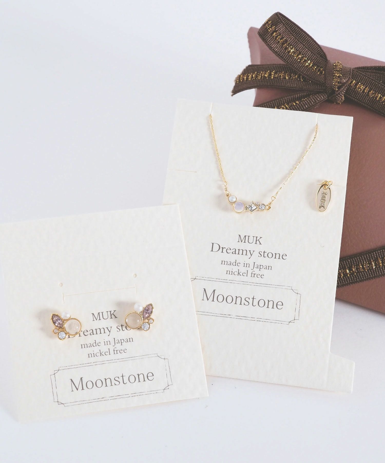 【web限定ギフトセット】ピアス＆ネックレスクリスマスプレミアムセット【MUK Dreamy stone】