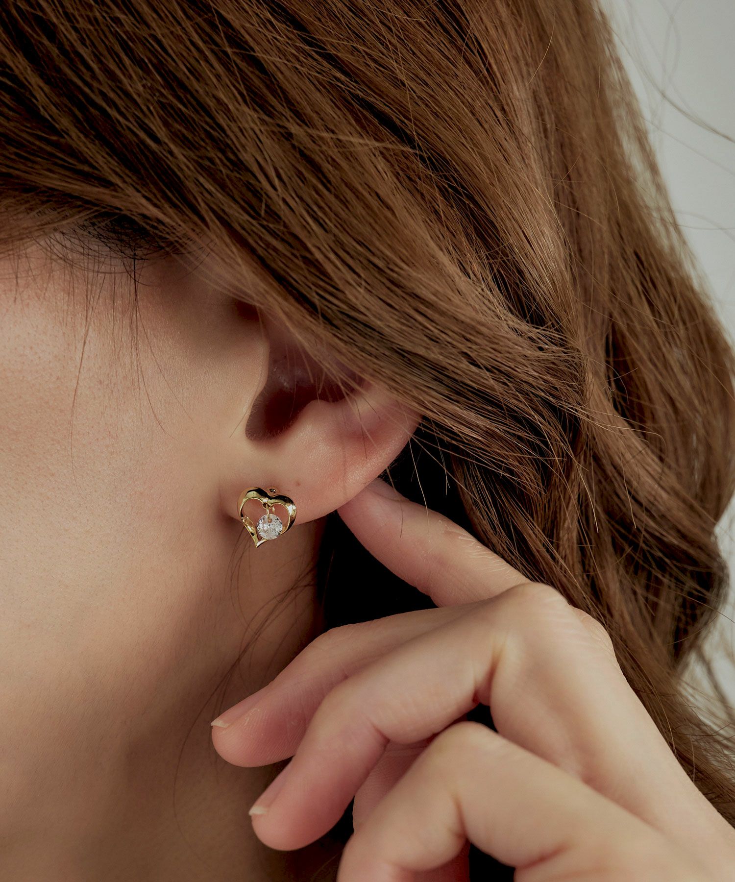 web限定ギフトセット】シャイニングストーンピアス＆ネックレスセット