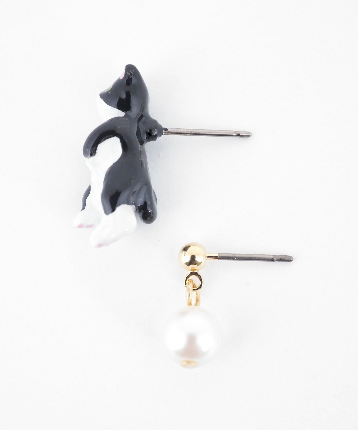 ネコ＆パールエポチタンポストピアス | 【公式】MUK ONLINE SHOP｜人気