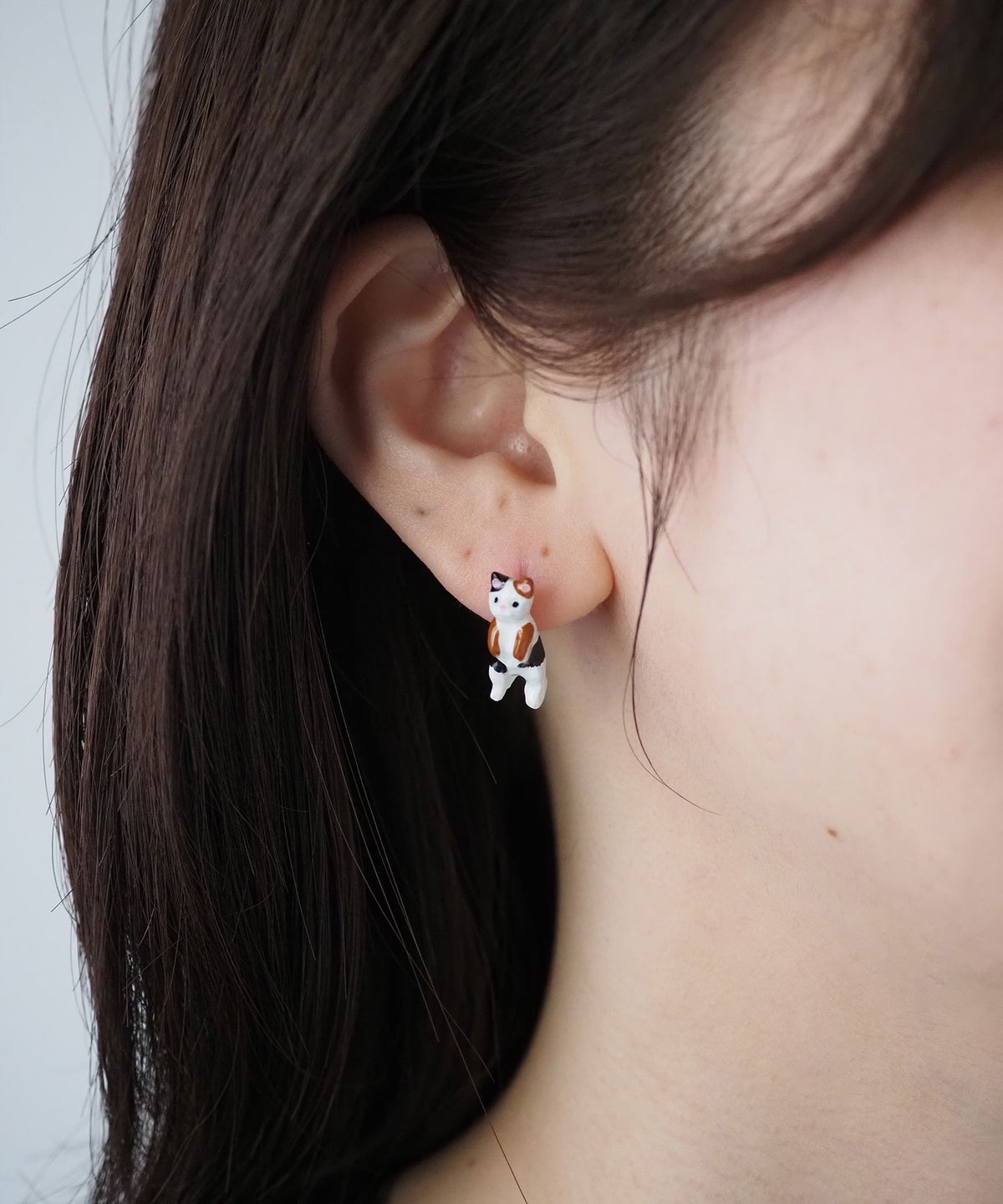 ネコ＆パールエポチタンポストピアス