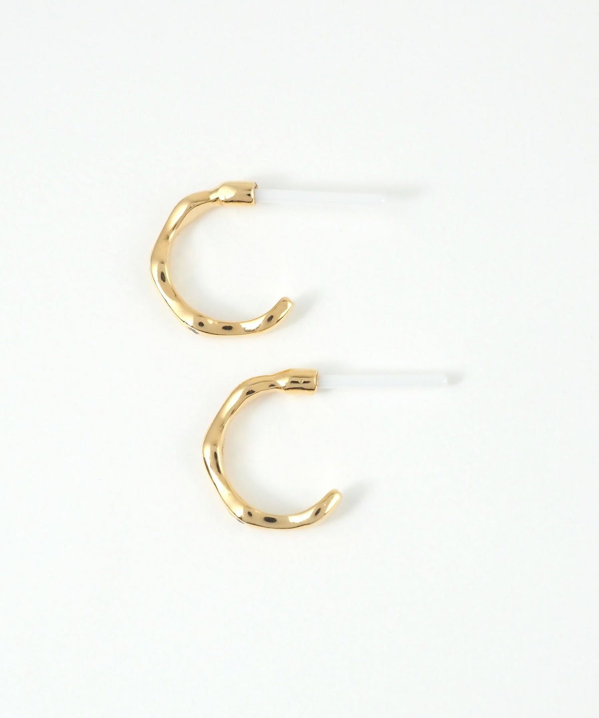 スリムウェーブフープセラミックポストピアス