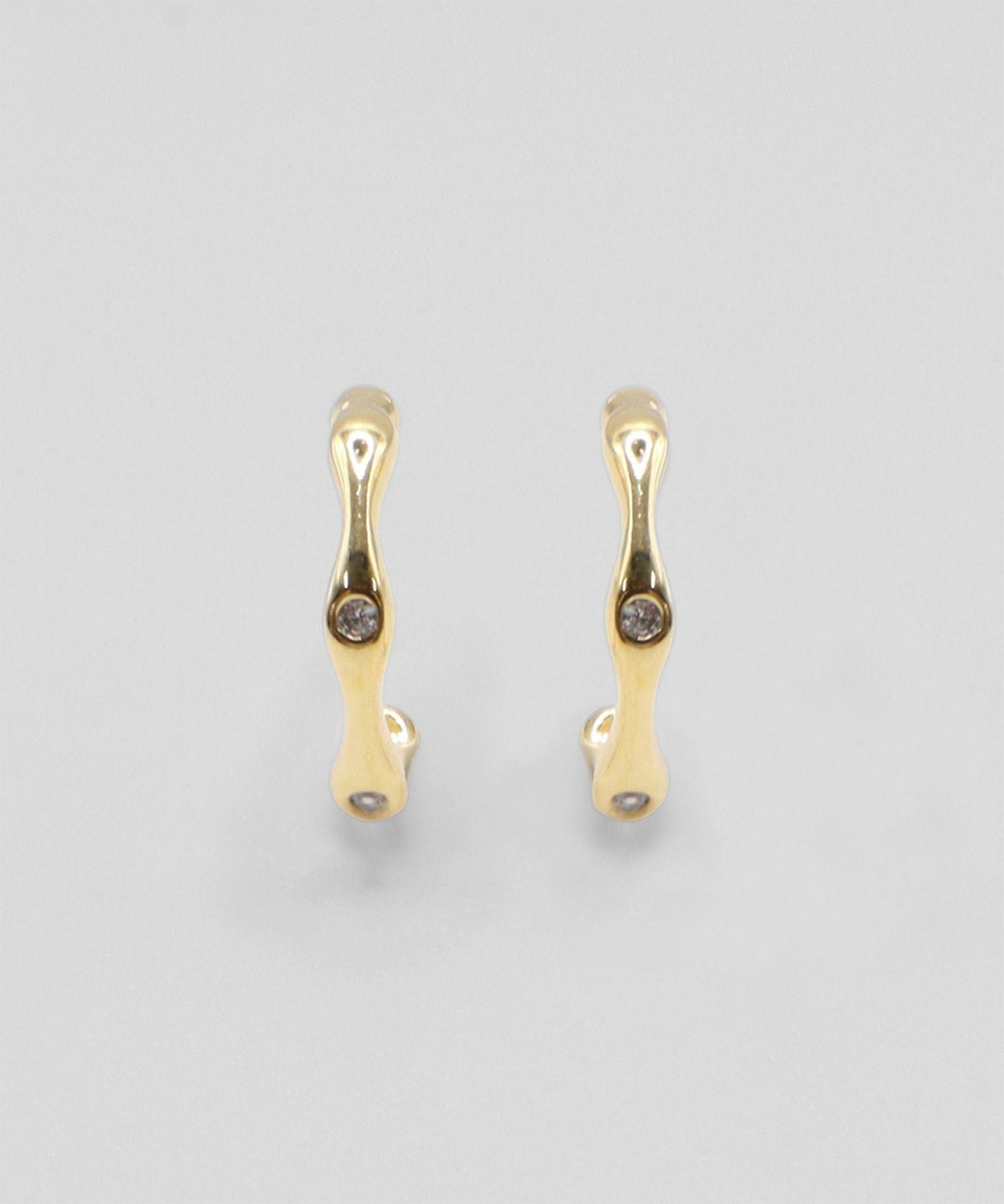 スリムウェーブフープセラミックポストピアス