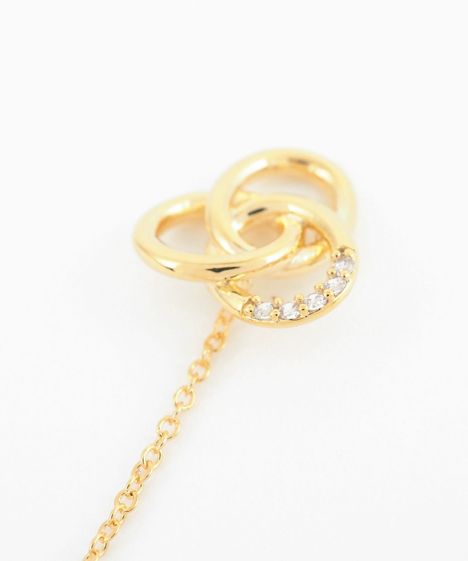 トリプルサークルアメリカンピアス