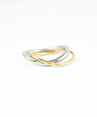 バイカラーウェーブラインリング