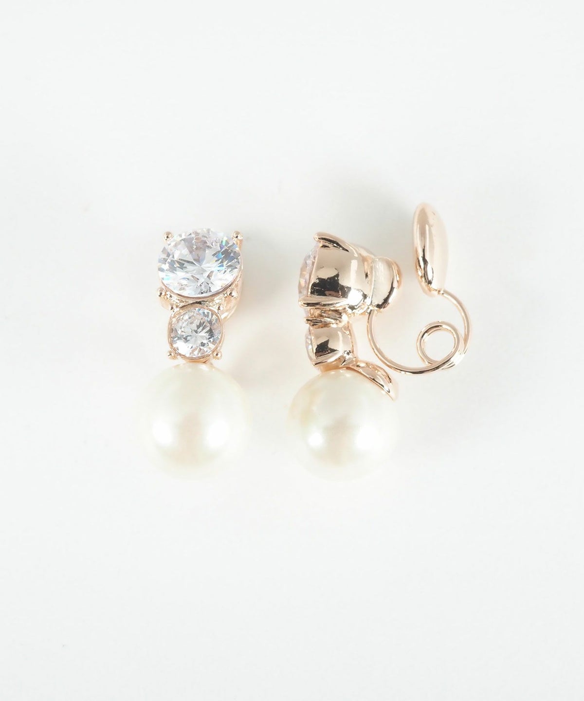 ツインクルパールグランループフィットイヤリング