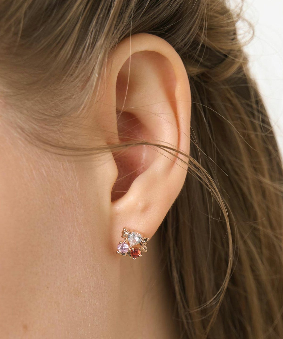 ハーテッドリボンピアス【MUK shady sophy】