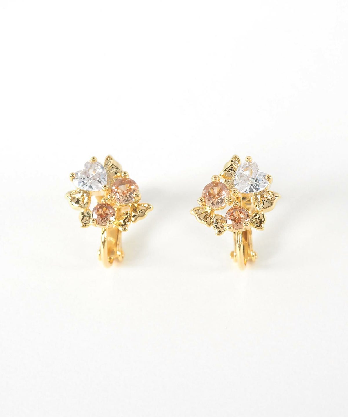 ハーテッドリボンイヤリング【MUK shady sophy】