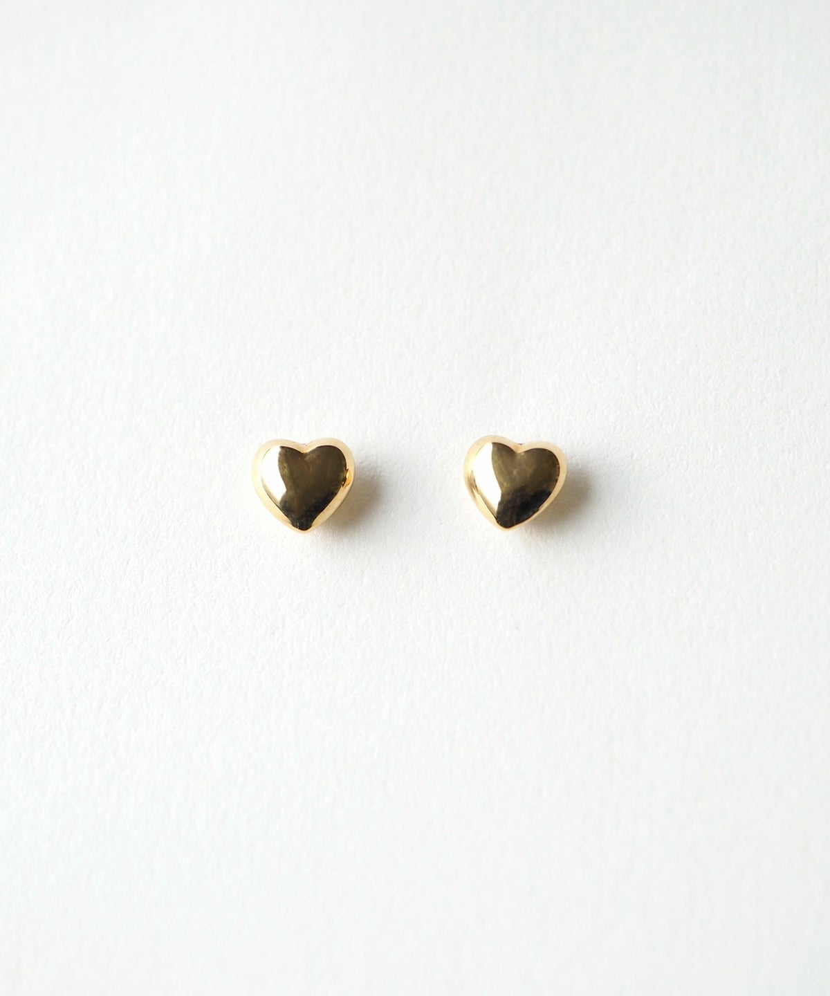 【web限定】[K18]プランプハートピアス