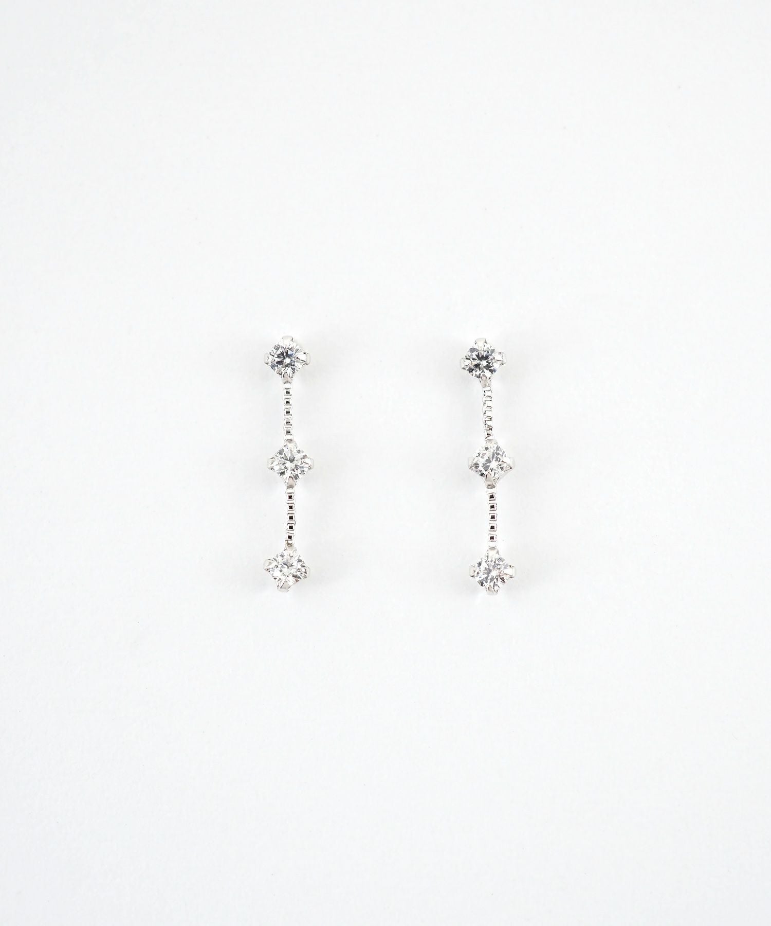 【web限定】[K10]WGトロワジルコニアピアス