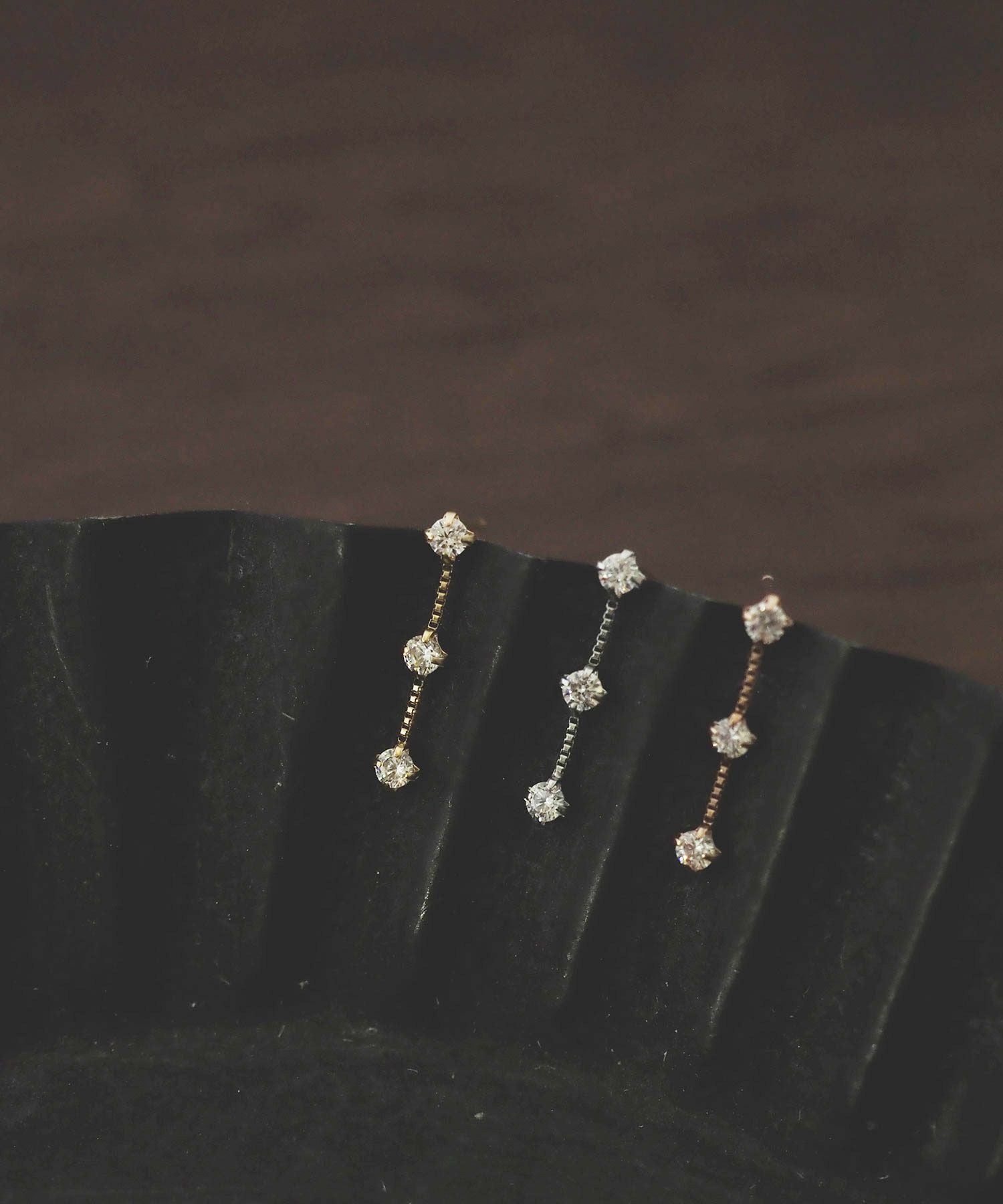 【web限定】[K10]WGトロワジルコニアピアス