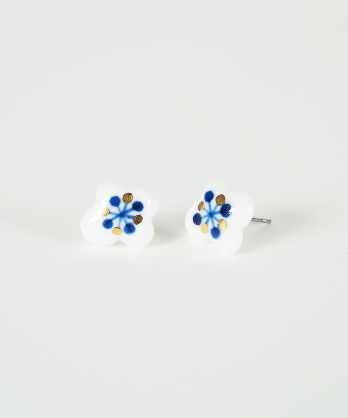 美濃焼タイルわたぐもピアス