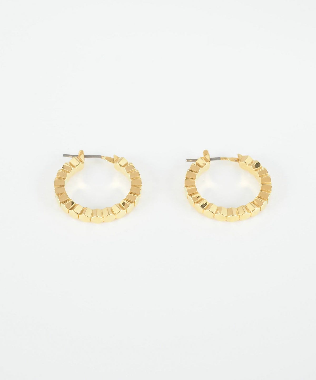 ヘキサゴンスリムフープピアス