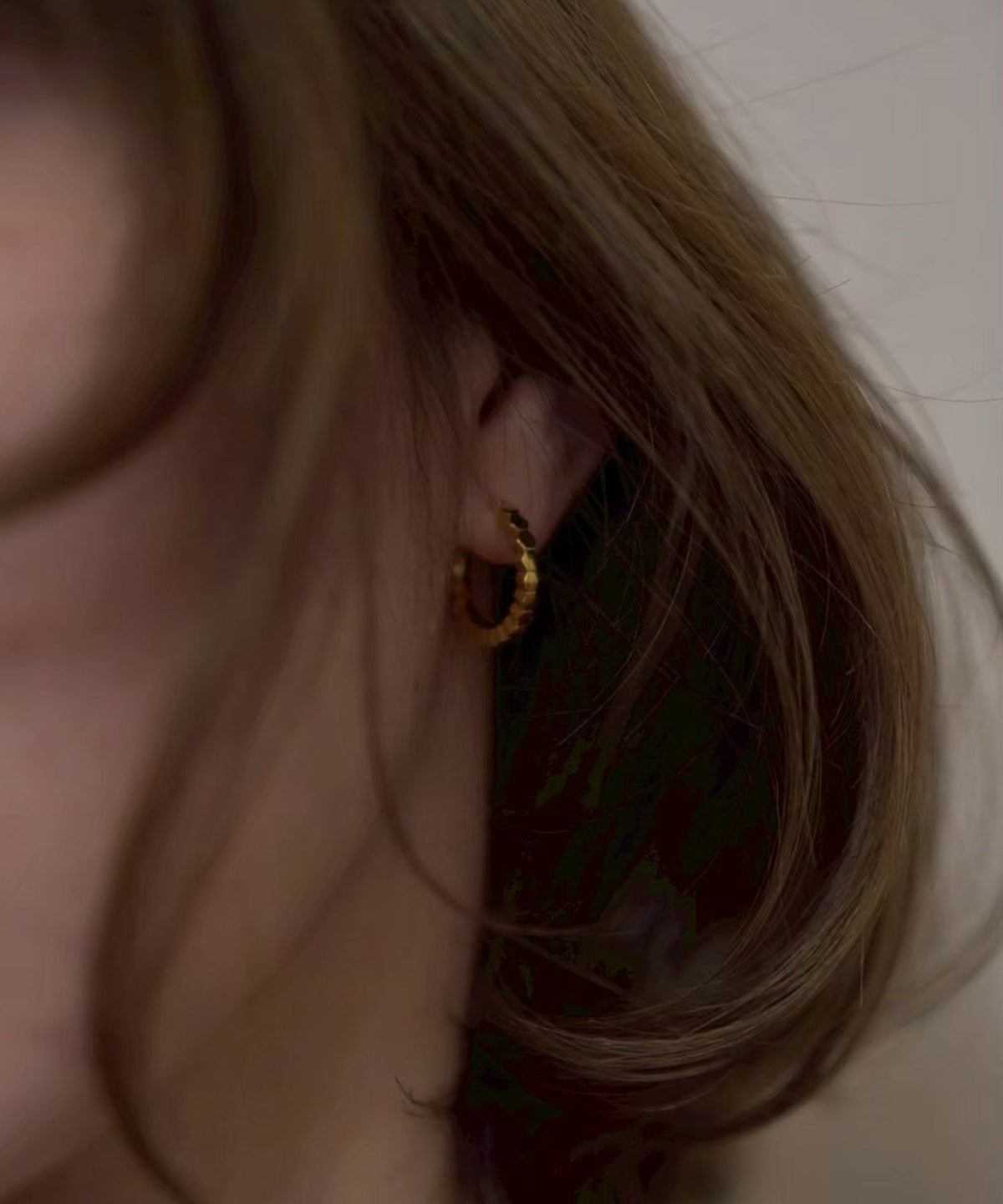 ヘキサゴンスリムフープピアス