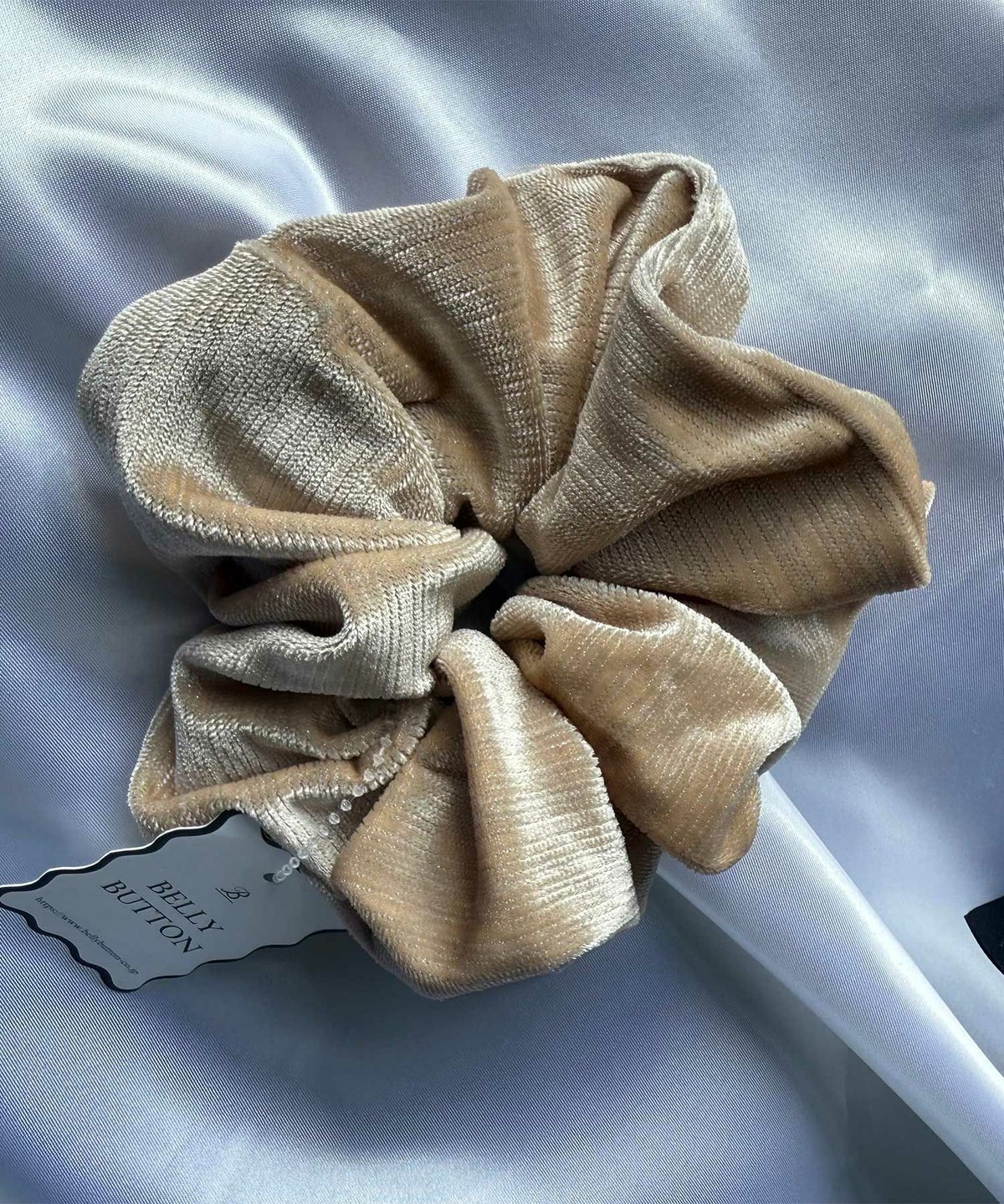 金糸ベロアシュシュ