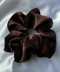 金糸ベロアシュシュ