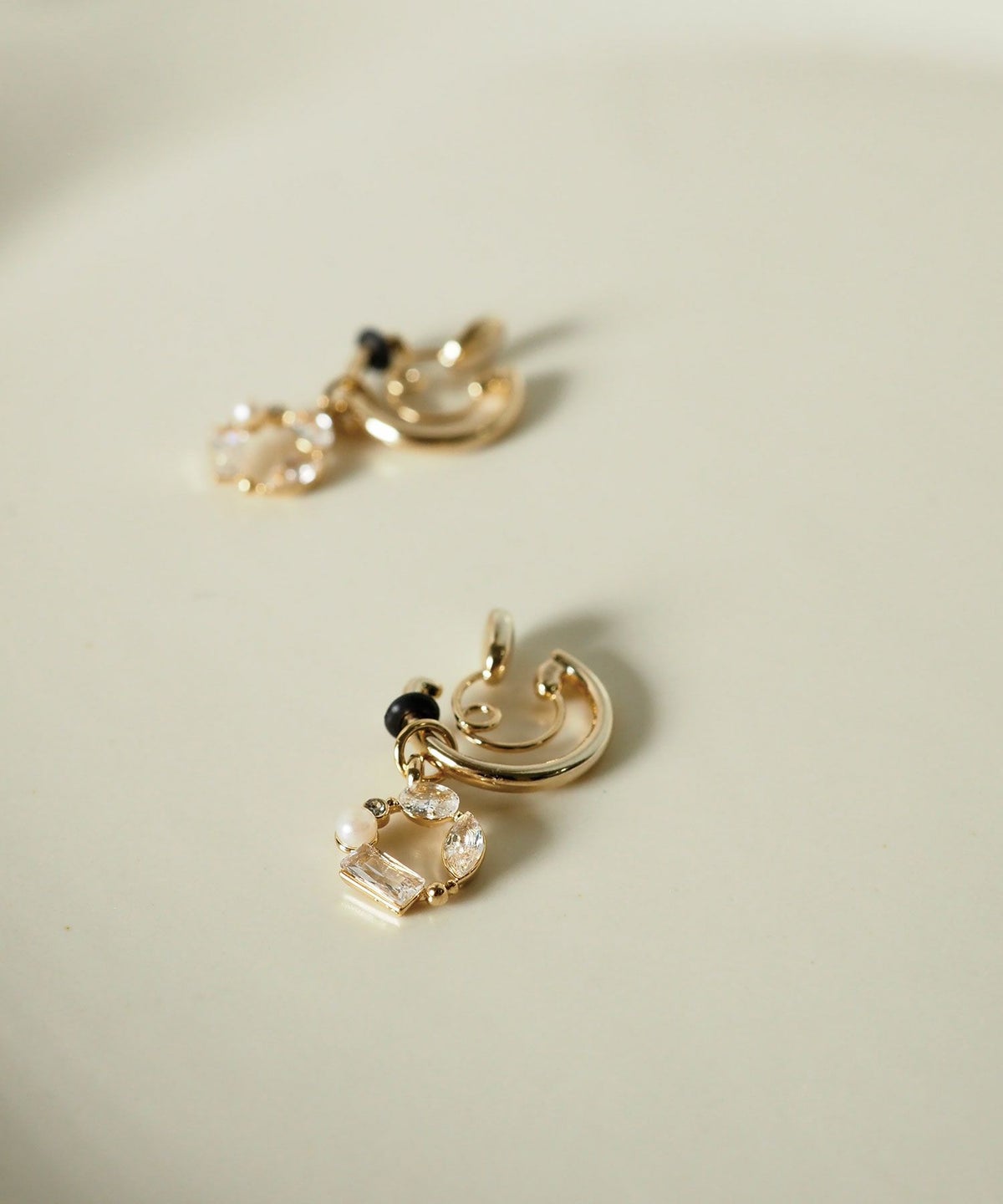 【web限定】ルミビジューリース2wayループフィットイヤリング【Lumirise】