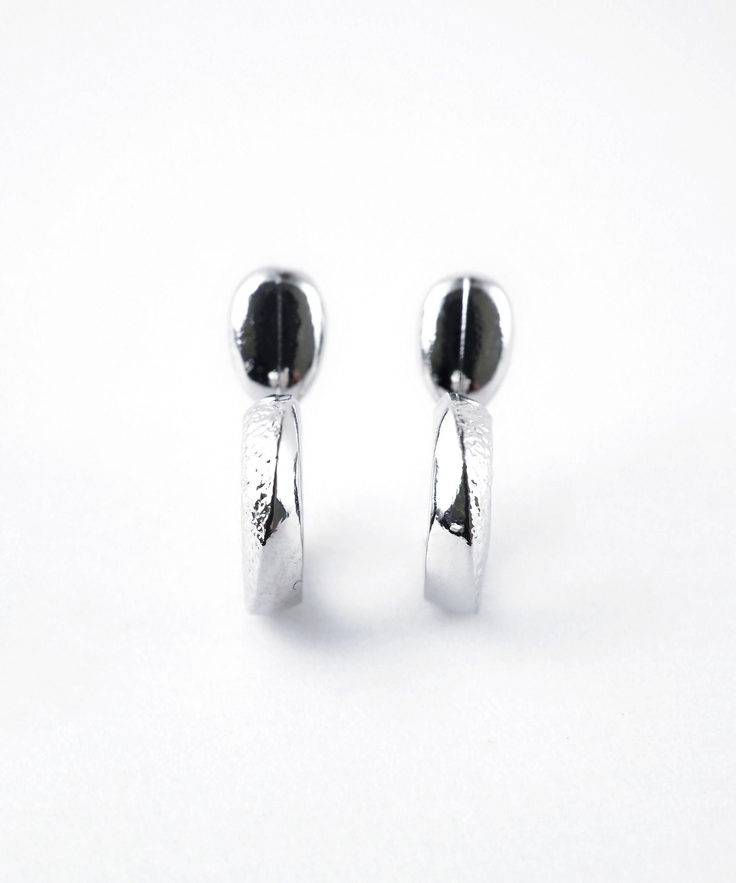 【web限定】ルミコンビテクスチャフープタイニーループフィットイヤリング【Lumirise】