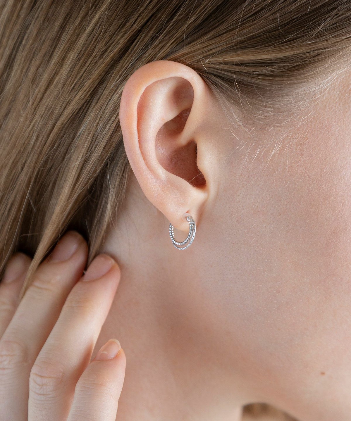 【web限定】ルミレイヤースパークフープ樹脂コーティングポストピアス【Lumirise】