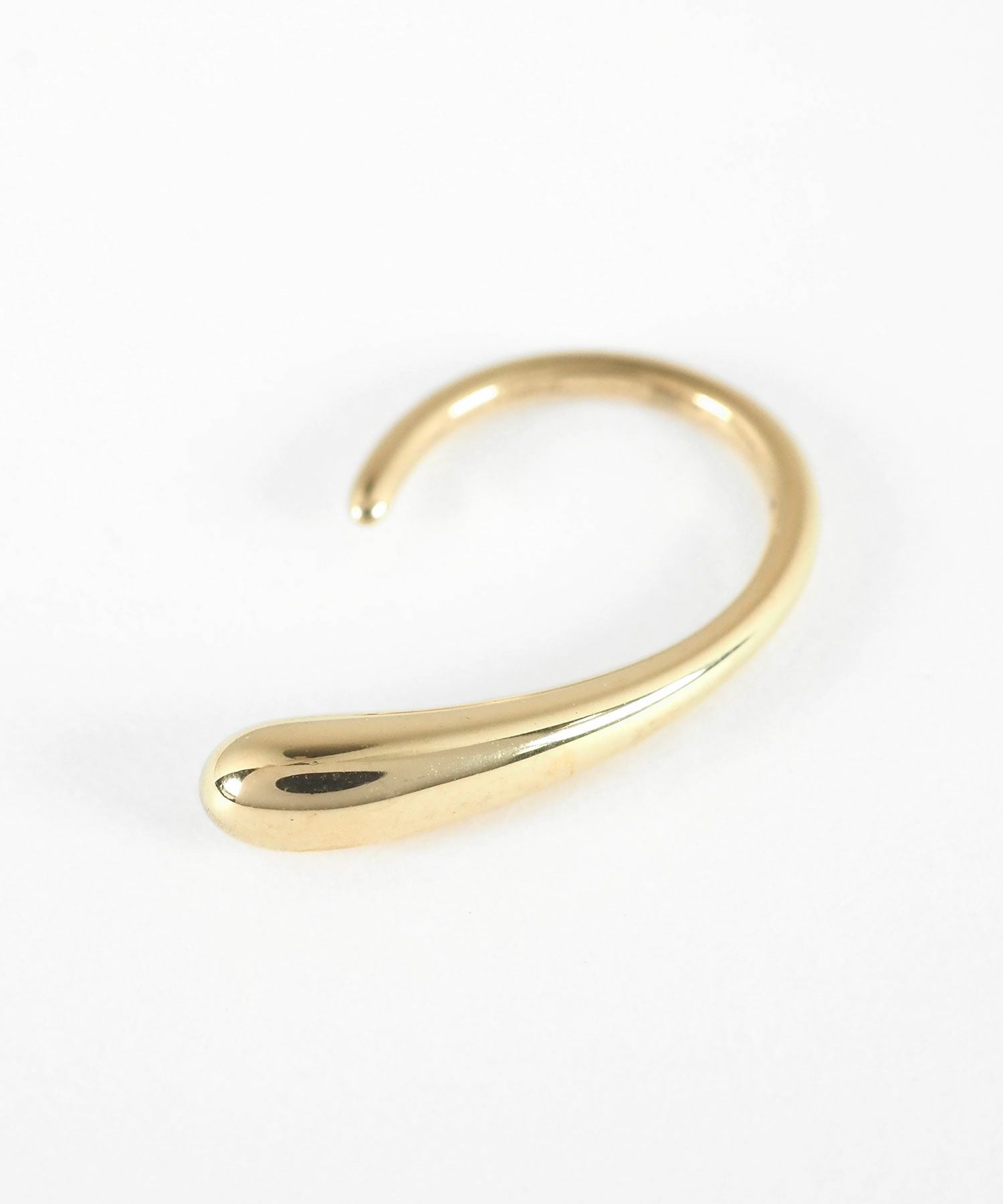 ミニドロップステンレスフックピアス【MUK lucenzio】