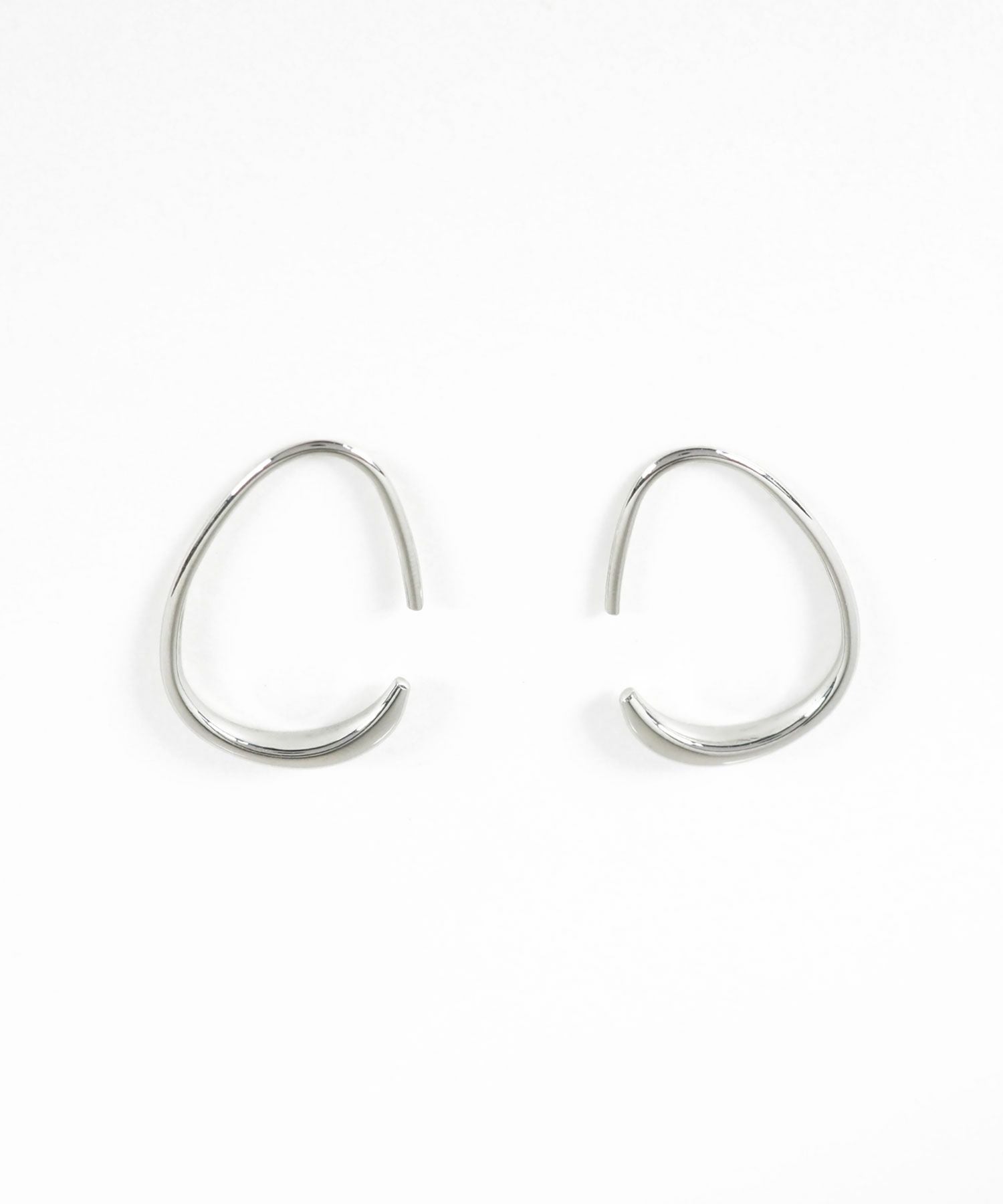 ドロップフープステンレスフックピアス【MUK lucenzio】