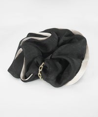 チェーンラインチャーム付きシュシュ