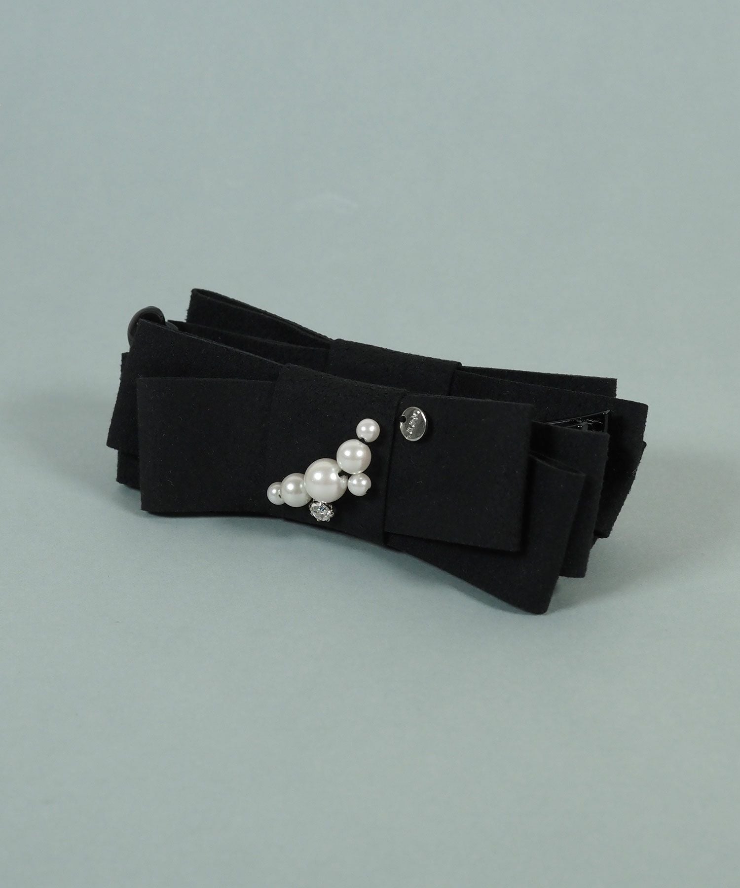 スウェードリボンパールバナナクリップ【JUNO PREMIUM】