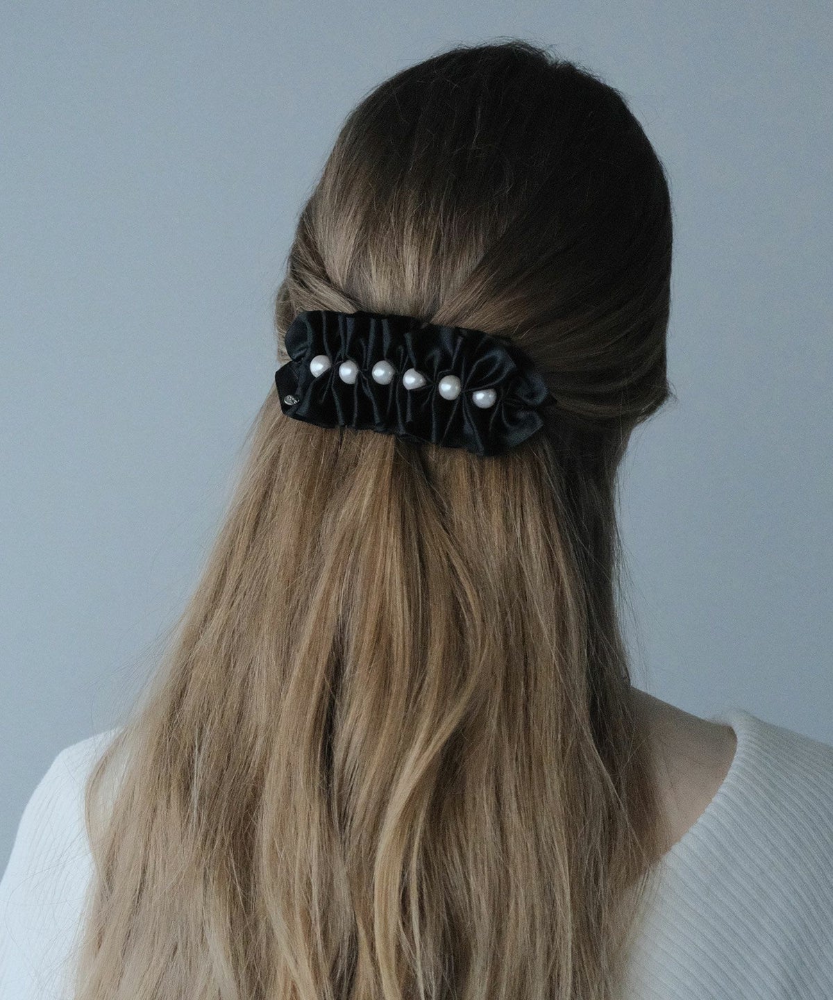 サテンリボンフリルパールバレッタ【JUNO PREMIUM】