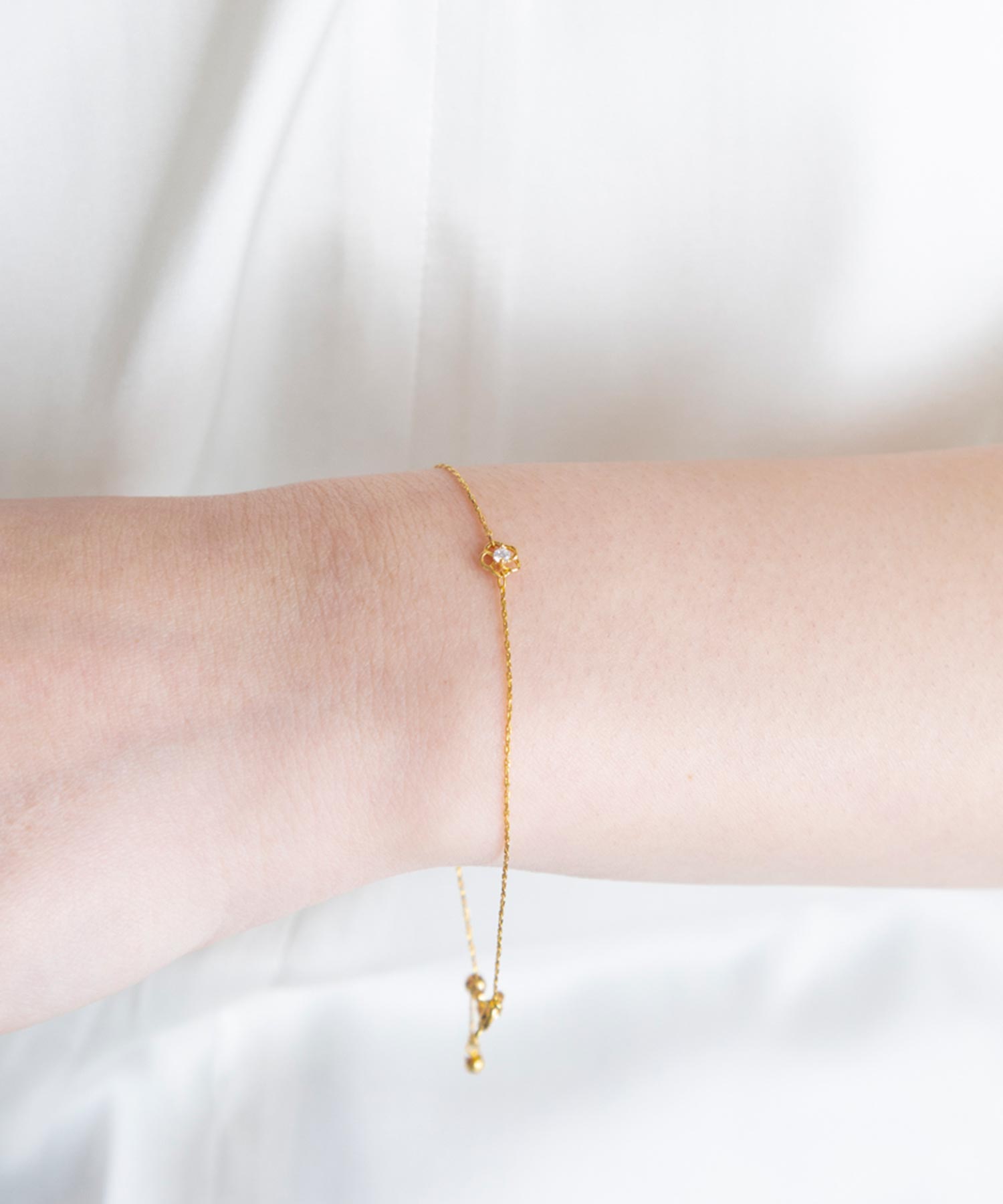 フラワーラインブレスレット