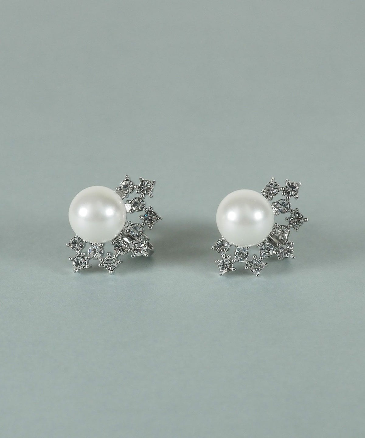 貝パールファンシェイプストーンイヤリング