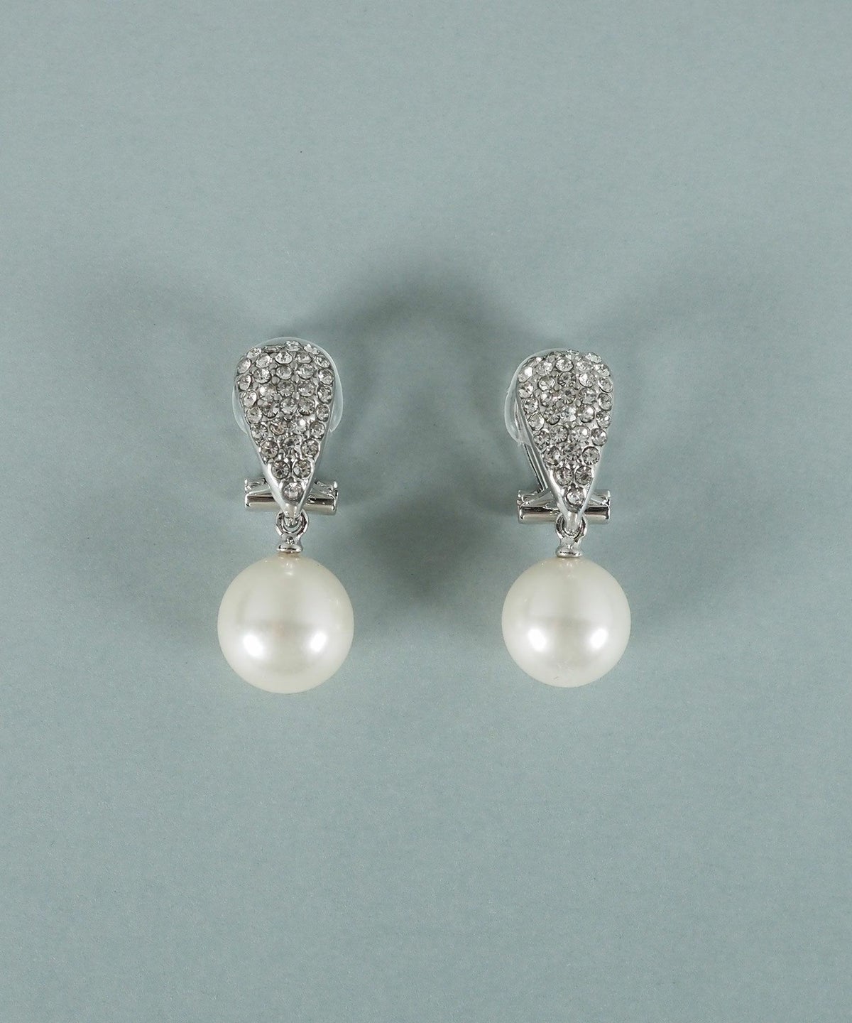 貝パールリーフパヴェイヤリング