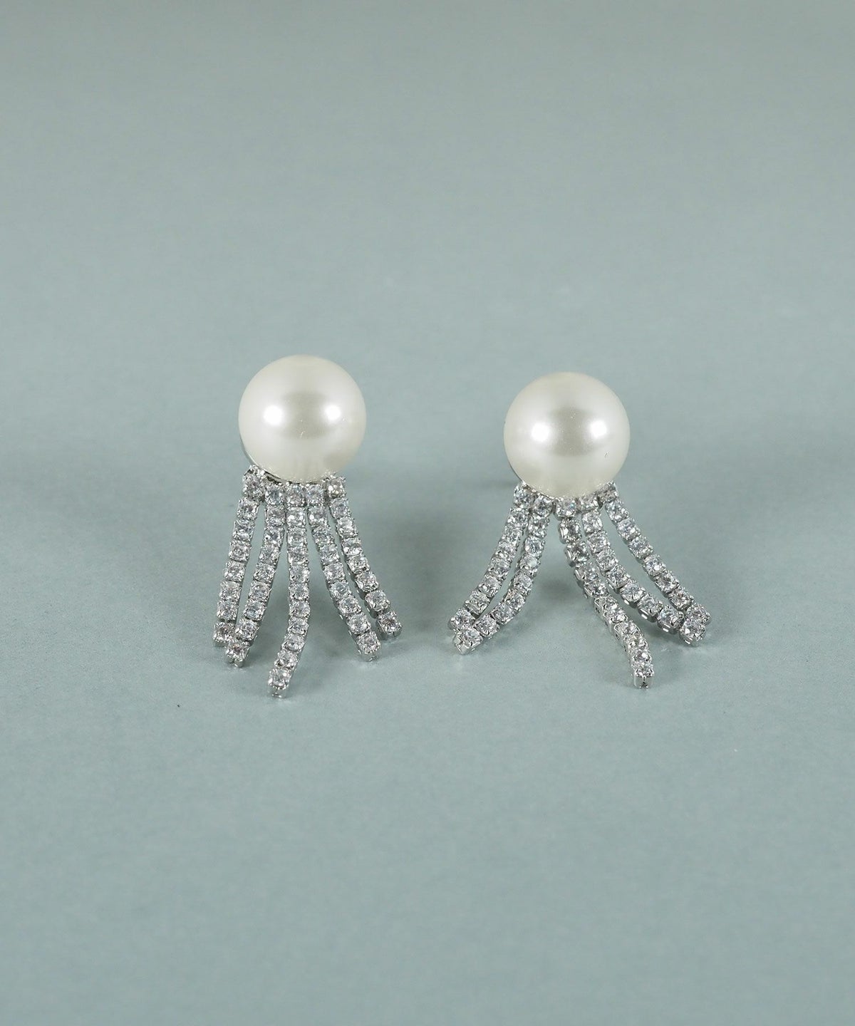 貝パールストーンシャワーピアス