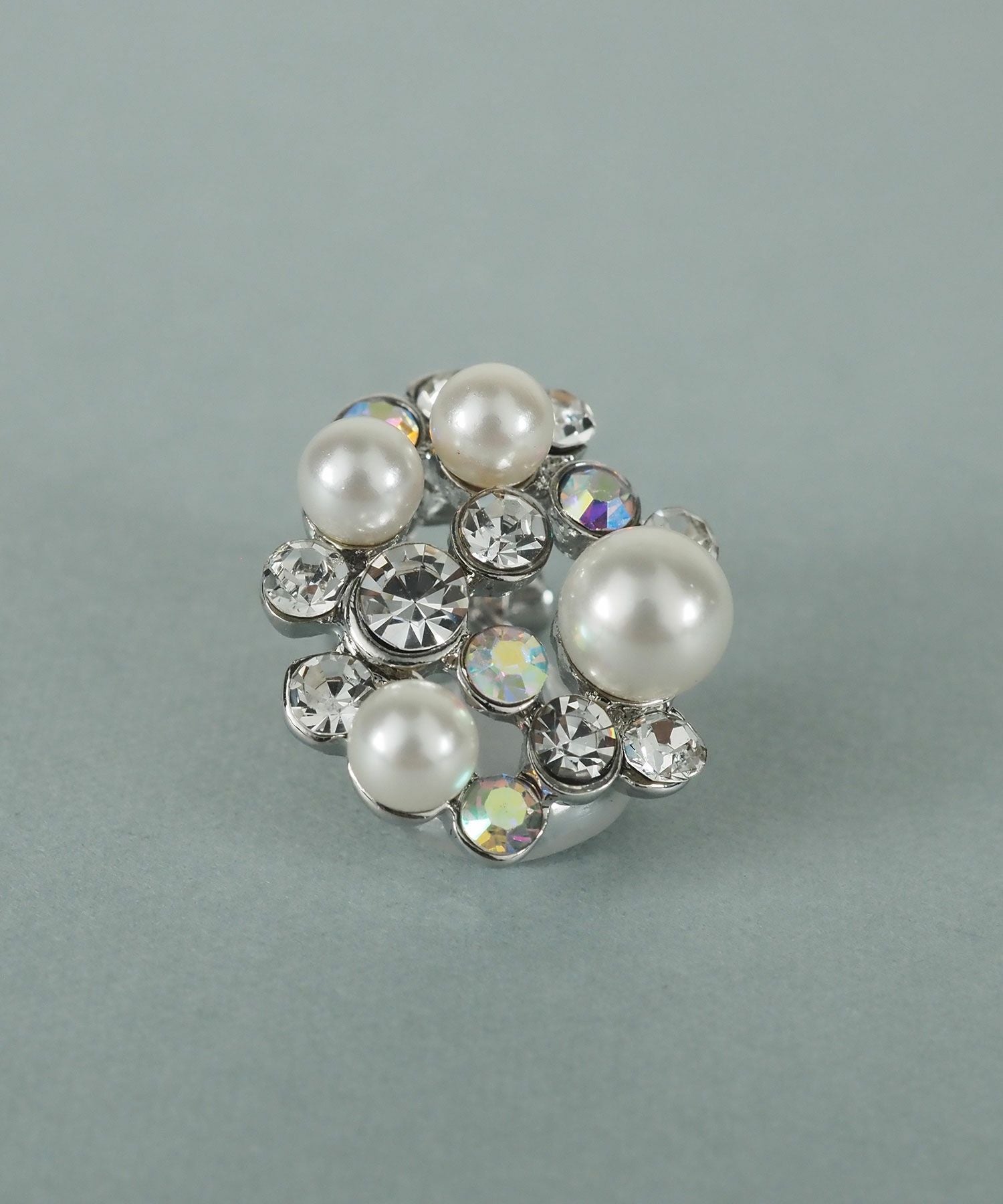 貝パールオーロラビジューイヤリング【JUNO PREMIUM】