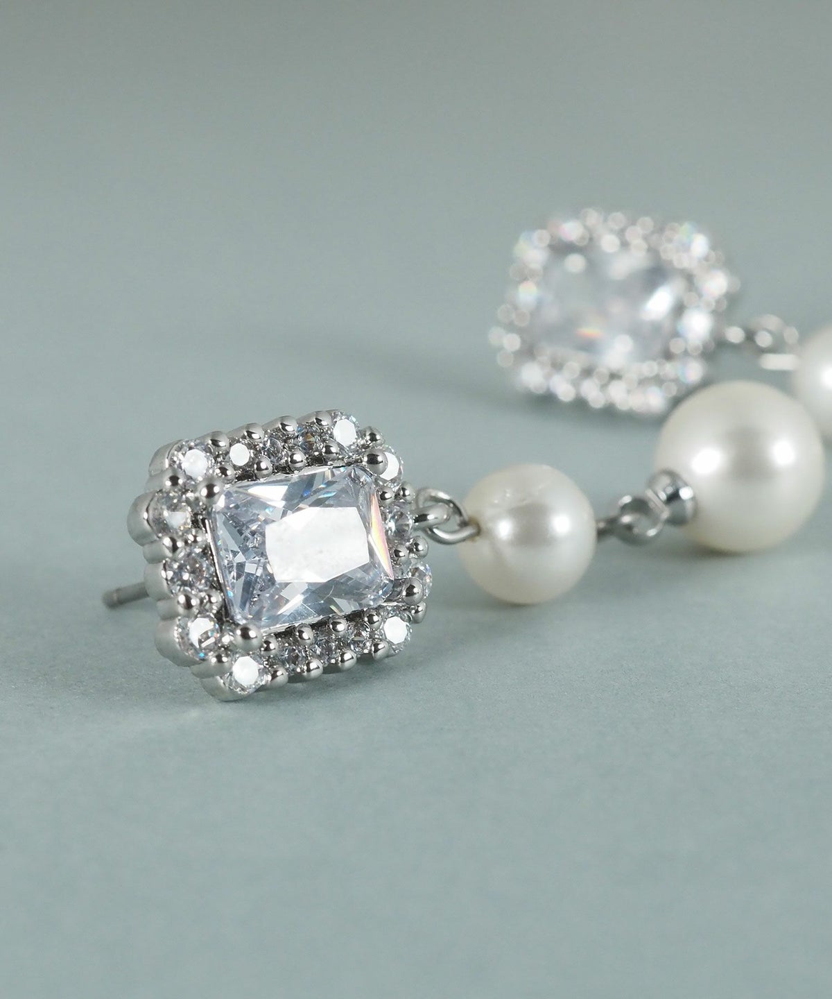 ダブル貝パールビジューピアス【JUNO PREMIUM】