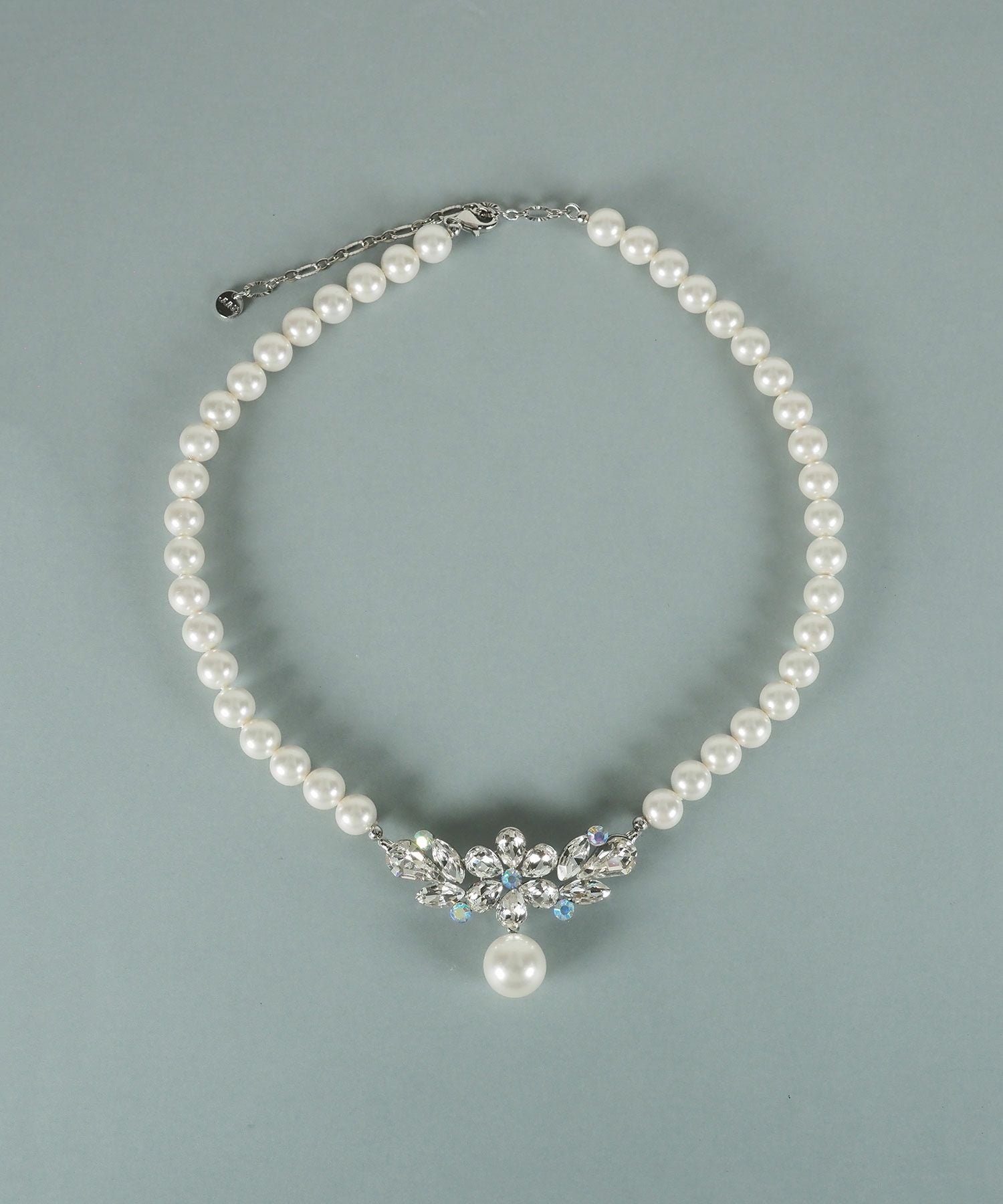 貝パールフラワービジューネックレス【JUNO PREMIUM】