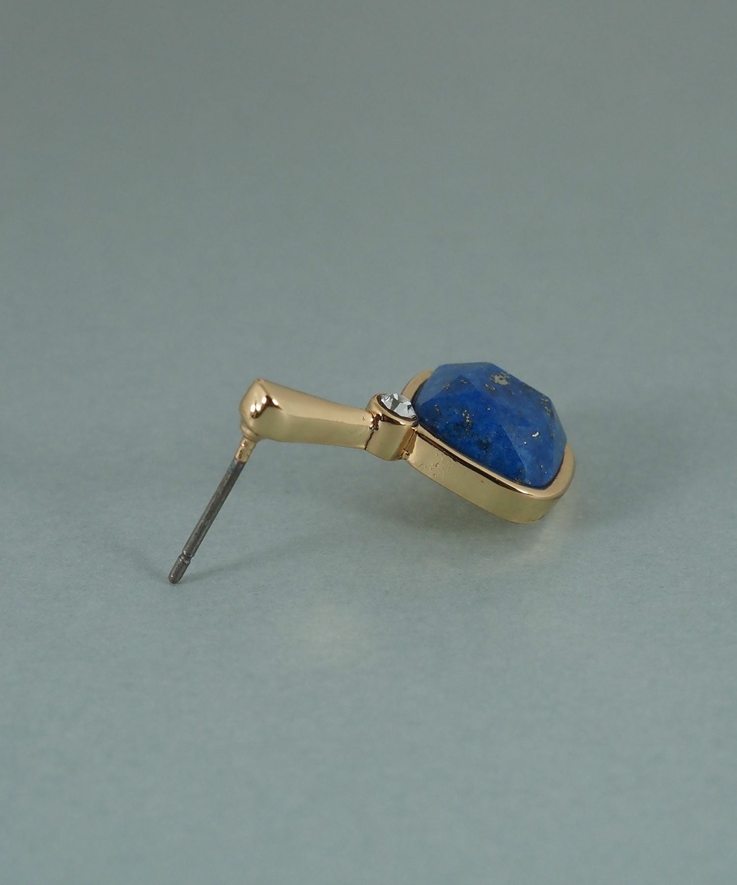 スクエアラピスラズリクリスタルピアス【JUNO PREMIUM】