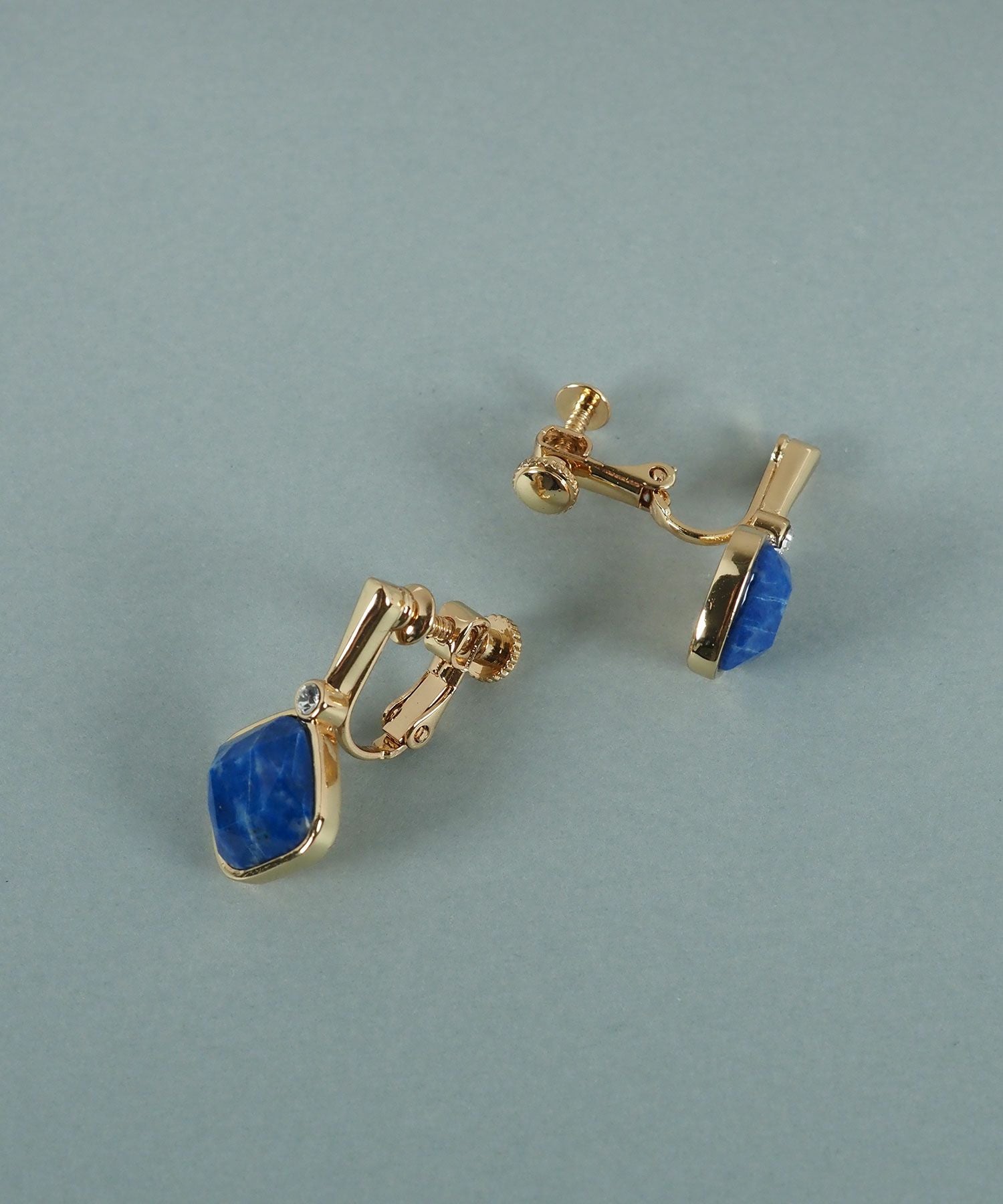 スクエアラピスラズリクリスタルイヤリング【JUNO PREMIUM】