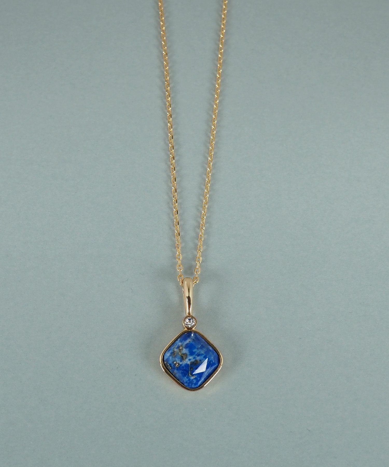 スクエアラピスラズリクリスタルネックレス【JUNO PREMIUM】