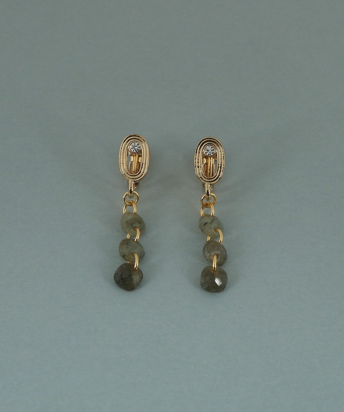 ラブラドライトオーバルメタルイヤリング【JUNO PREMIUM】