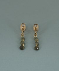 ラブラドライトオーバルメタルイヤリング【JUNO PREMIUM】