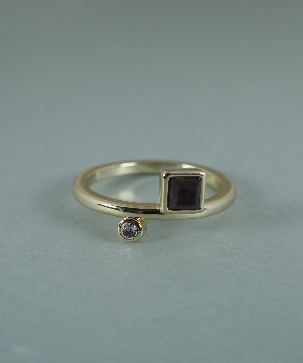 スクエアガーネットジオメトリーリング【JUNO PREMIUM】