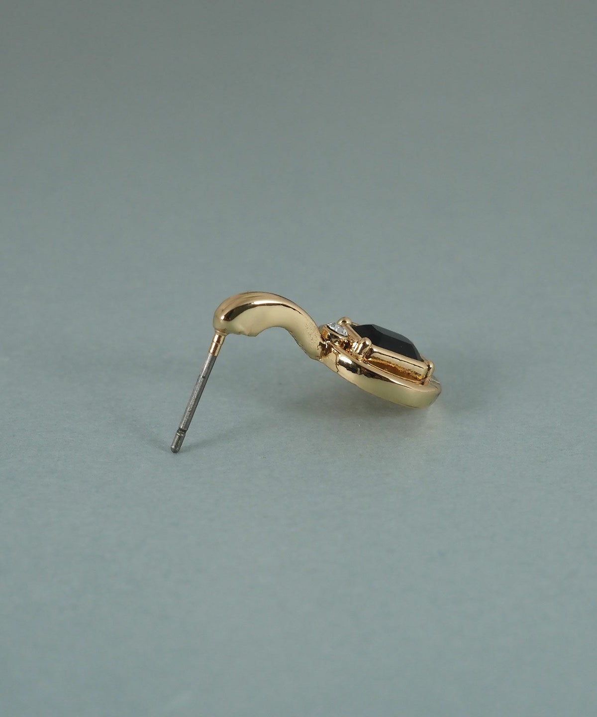 レクタングルオブシディアンピアス【JUNO PREMIUM】