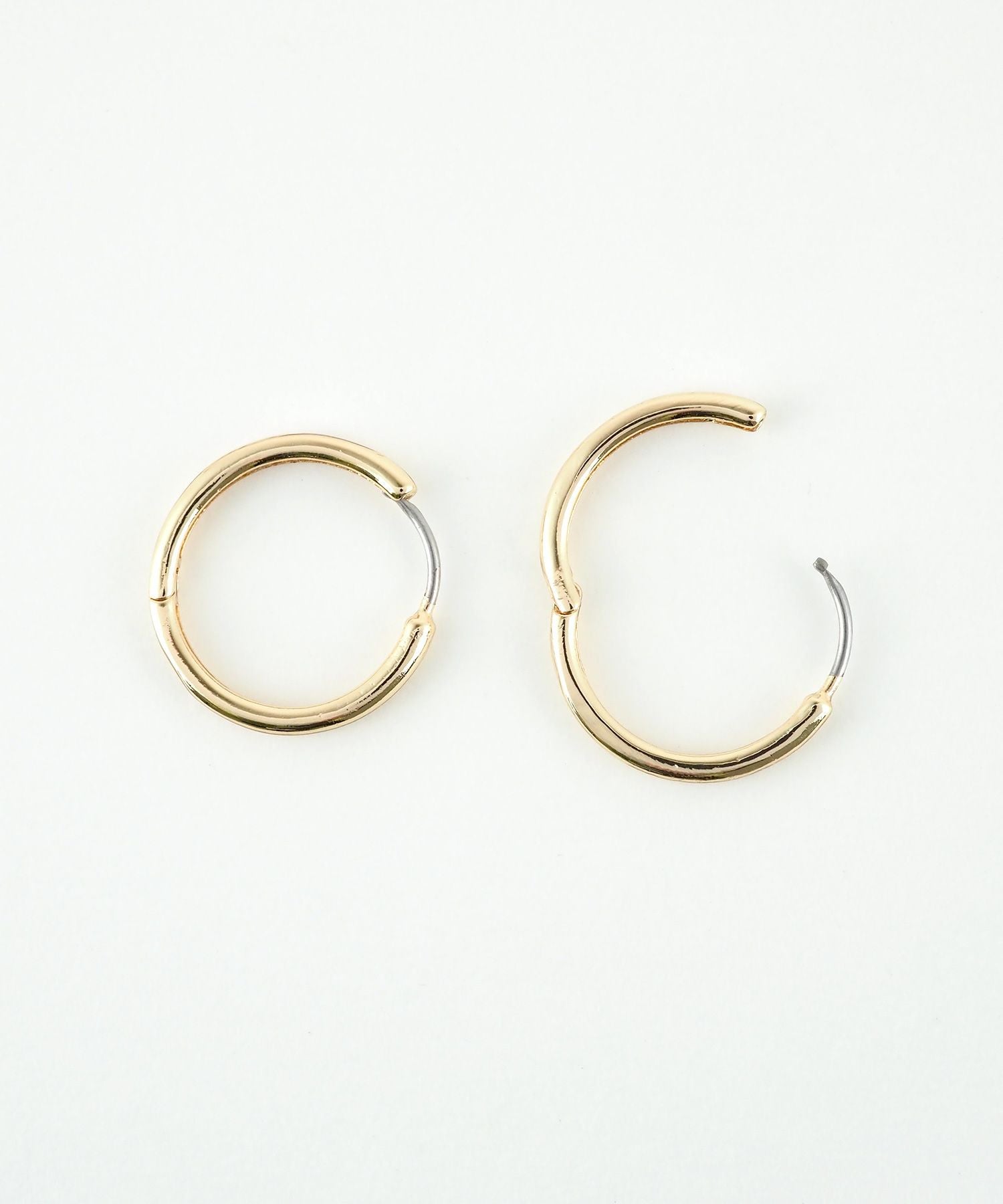 21mmシンプルスリムフープステンレスポストピアス