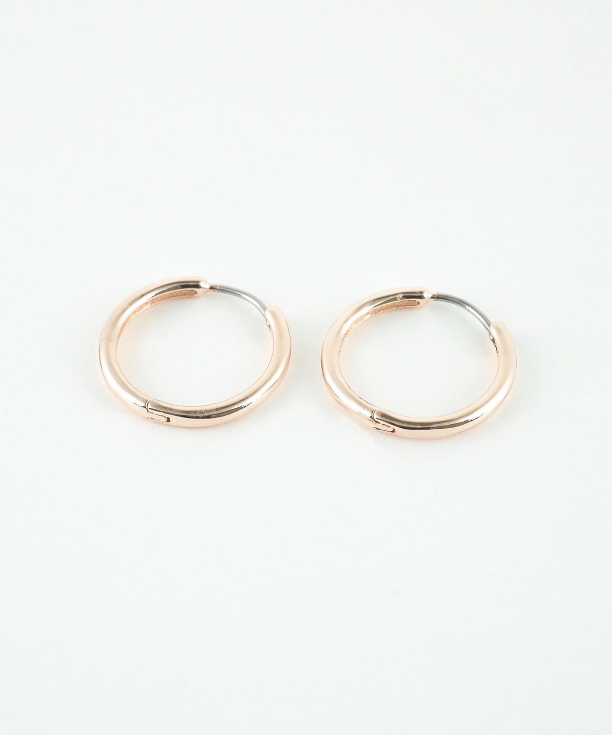 21mmシンプルスリムフープステンレスポストピアス