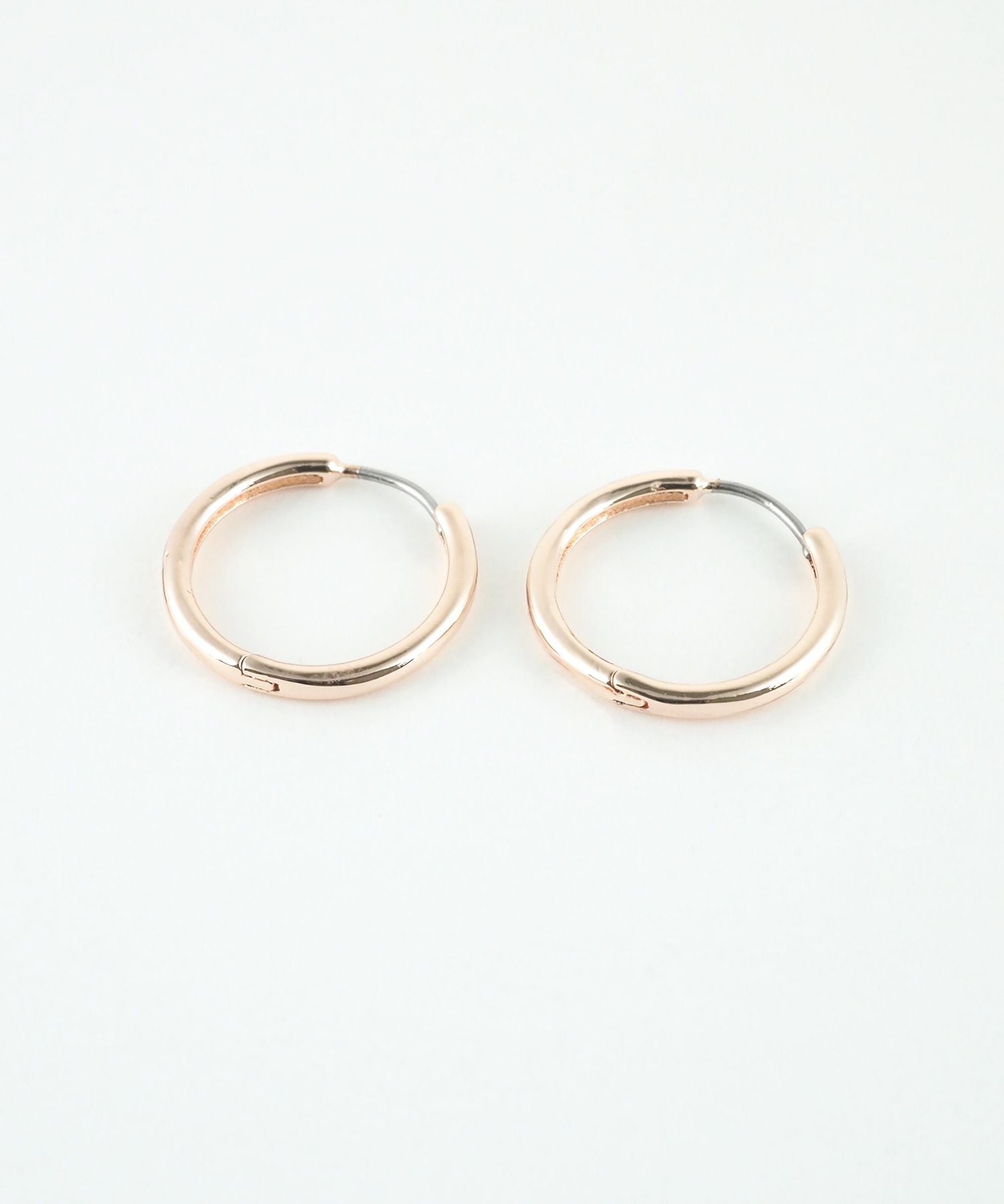 21mmシンプルスリムフープステンレスポストピアス