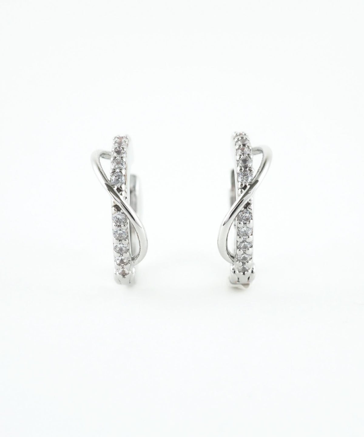 クロスキュービックフープステンレスポストピアス