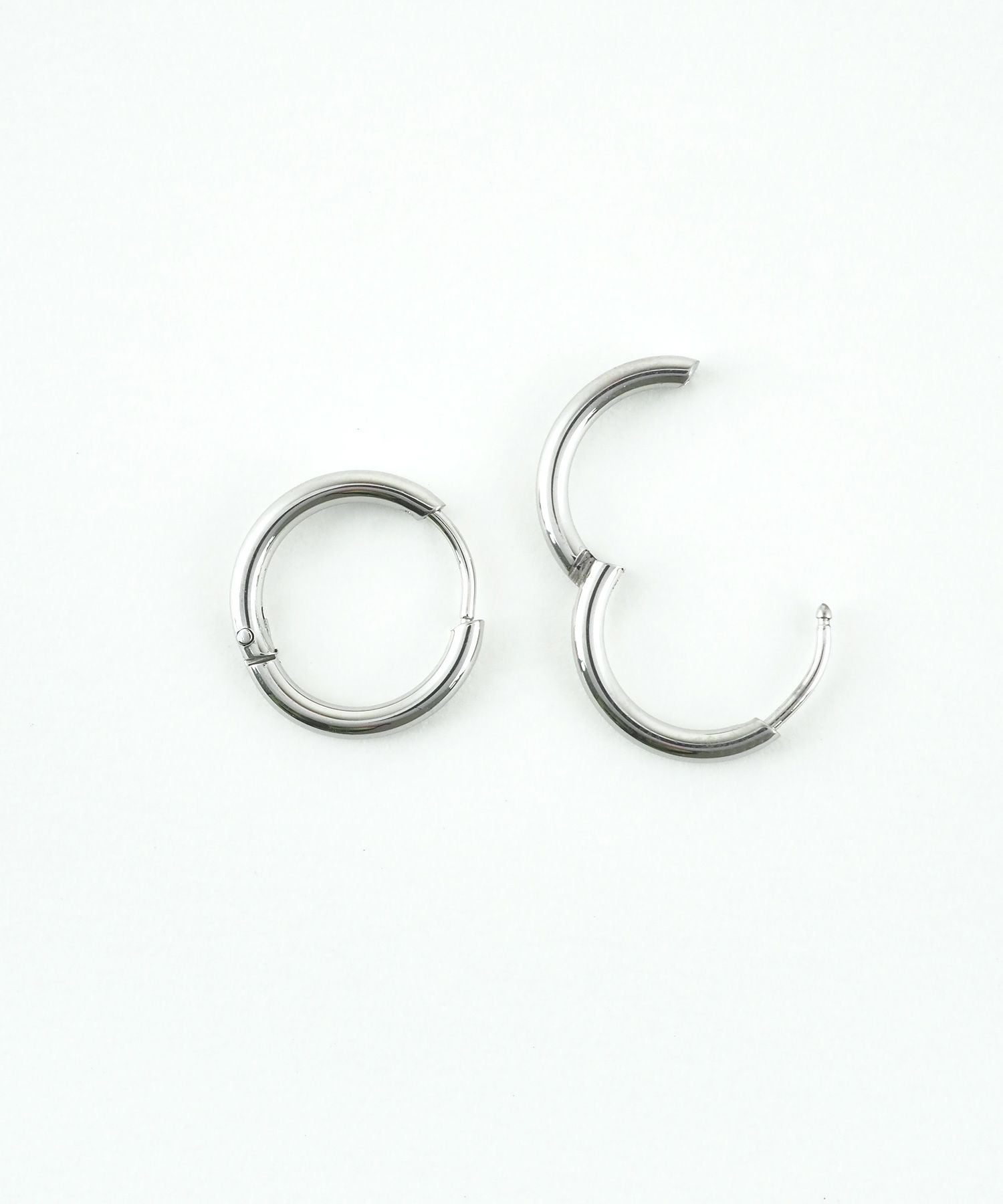 13mmシンプルスリムステンレスフープワンタッチピアス