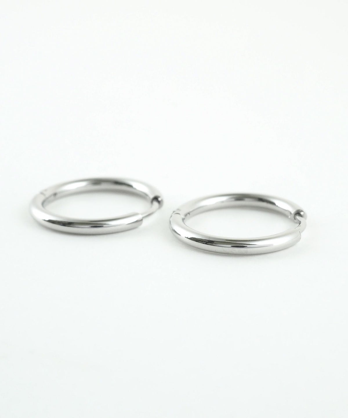 18mmシンプルステンレスフープワンタッチピアス