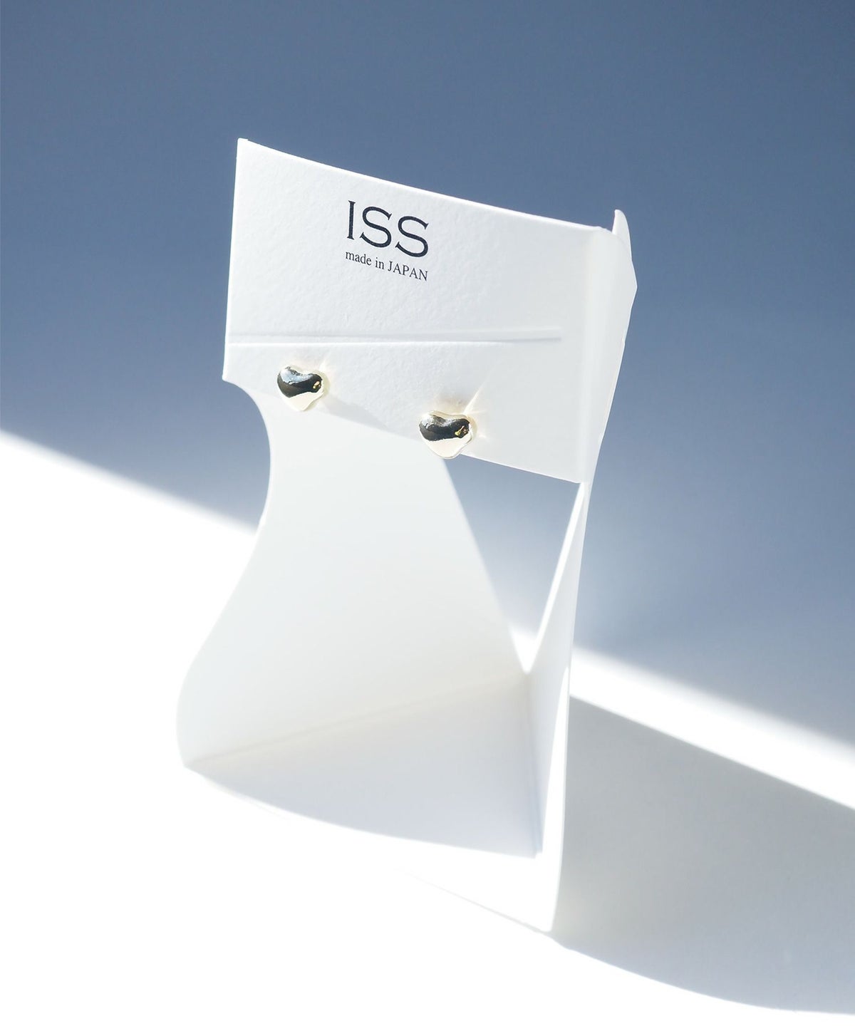 プチハートピュアチタンポストピアス【ISS】