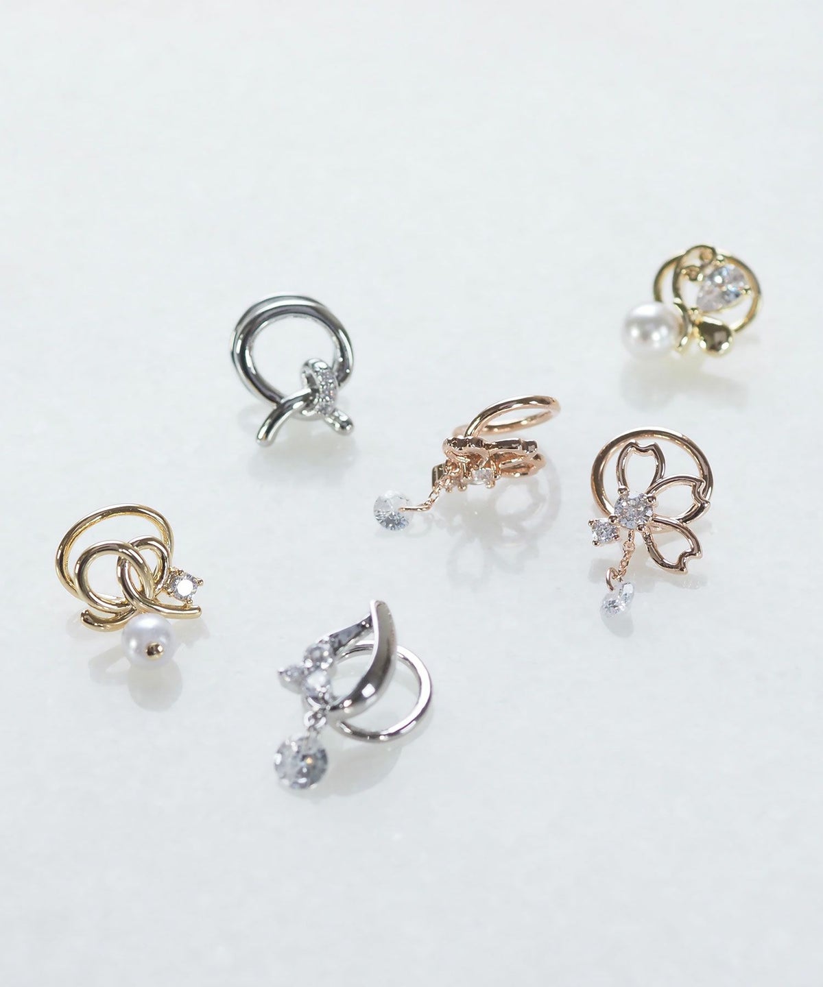 メロウループラウンドメタルイヤリング